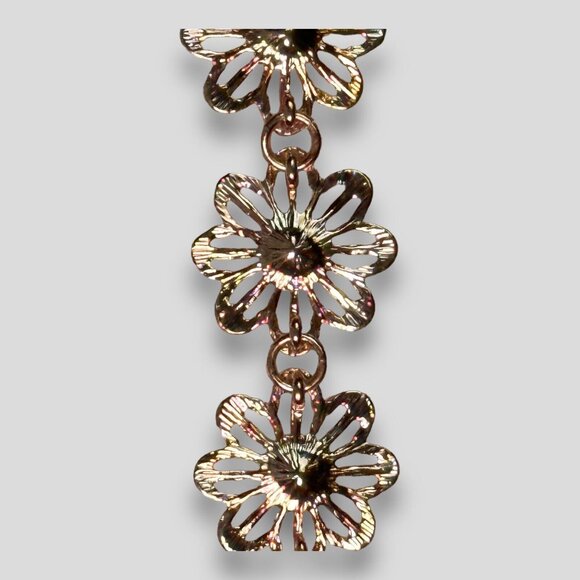 Charming Charlie Flowers & Crystals Bracelet Golden Pink Tone Mint NWOT - Picture 8 of 12